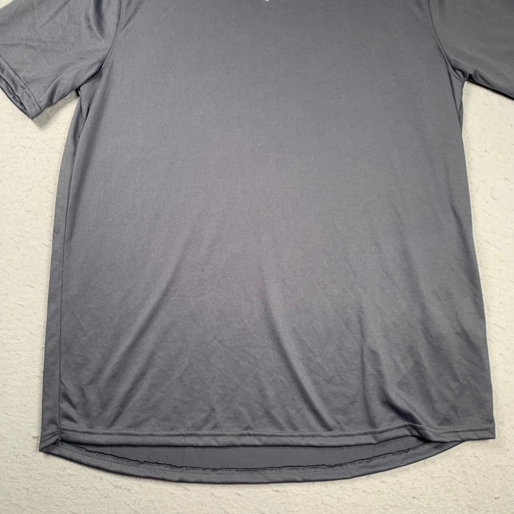 Under Armour Team Tech Shirt Mens Medium Gray Short Sleeve Loose Fit Lightweight - Picture 7 of 9